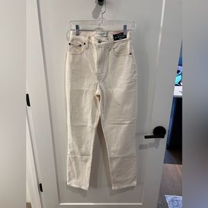 Abercrombie 90s Straight Ultra High Rise Jeans